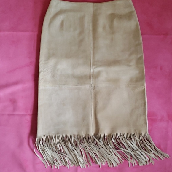 lili rose Dresses & Skirts - Lili Rose suede fringe skirt.